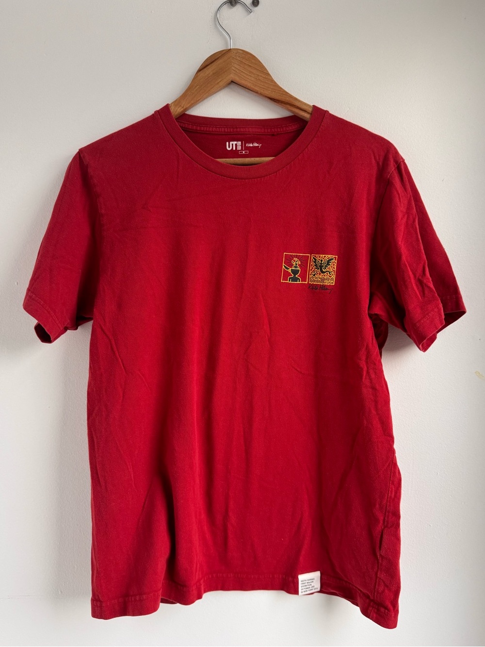 Keith Haring x Uniqlo UT T-Shirt Mens LargeRed NYC 1982 First Exhibition Medium